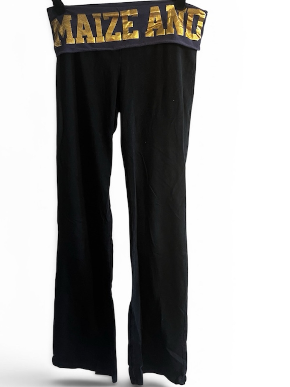 PINK Victoria's Secret U of M Yoga Pants